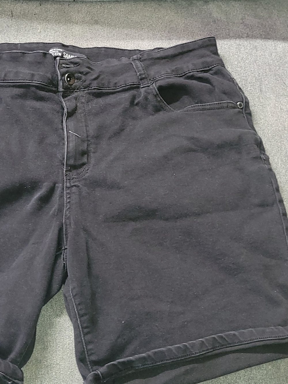 Women's Black Stretch Jean Shorts - Slim Mid-Rise